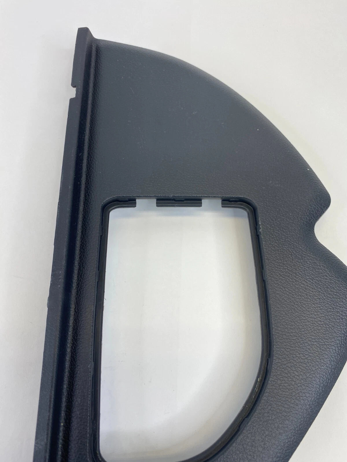 2010-2013 KIA FORTE FRONT DASH LEFT DRIVER SIDE FUSE BOX COVER TRIM PANEL CAP