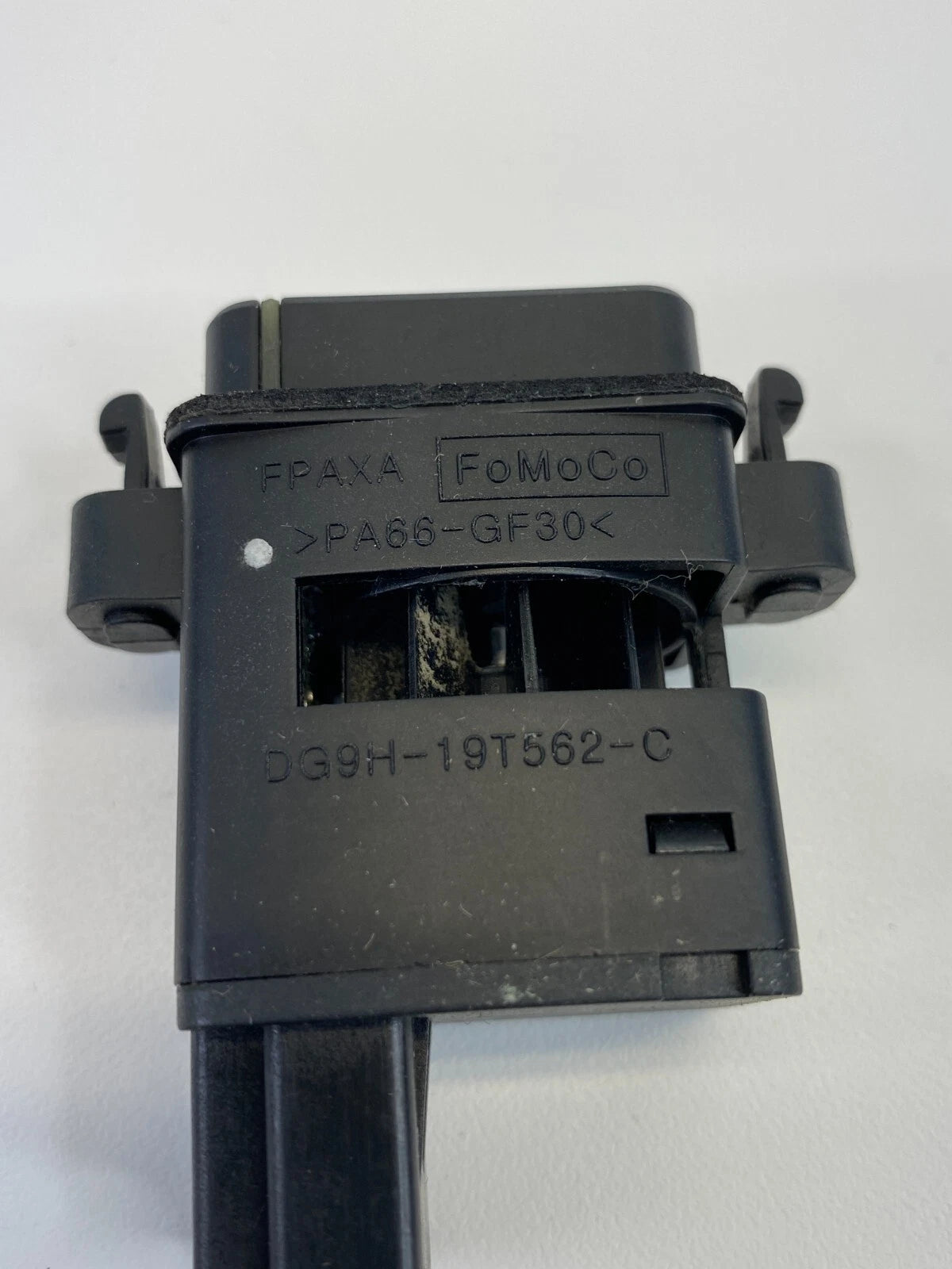 2013-2016 FORD FUSION CABIN HVAC AIR TEMPERATURE SENSOR RELAY DG9H-19T562-C OEM