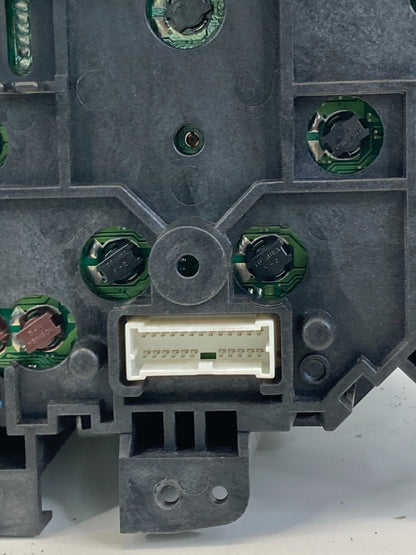 2004 Infiniti G35 Sedan AT Dash Instrument Cluster Speedometer AC362 157K Miles