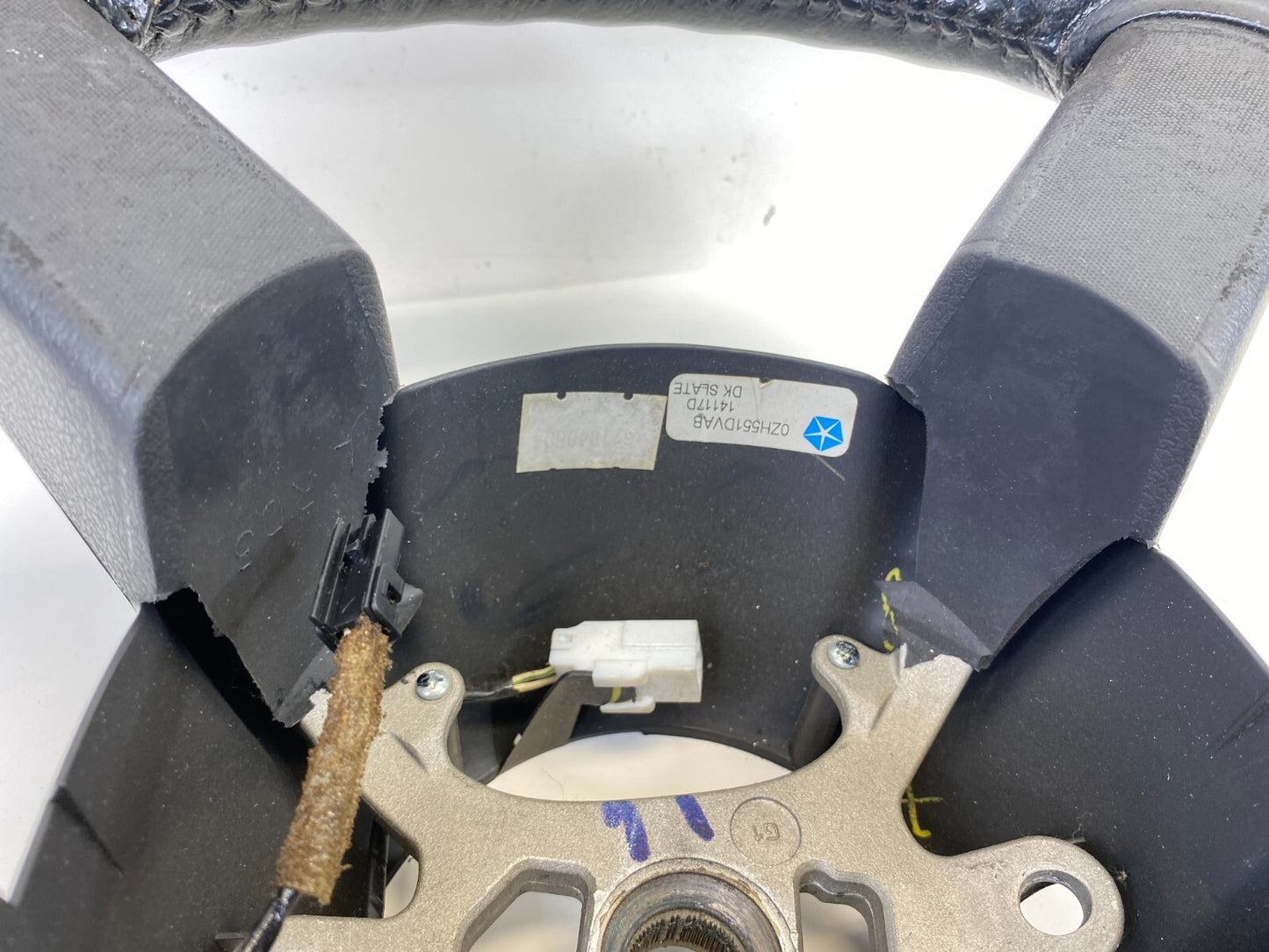 2005 2006 2007 2008 Dodge Magnum Left Driver Side Steering Wheel Assembly OEM