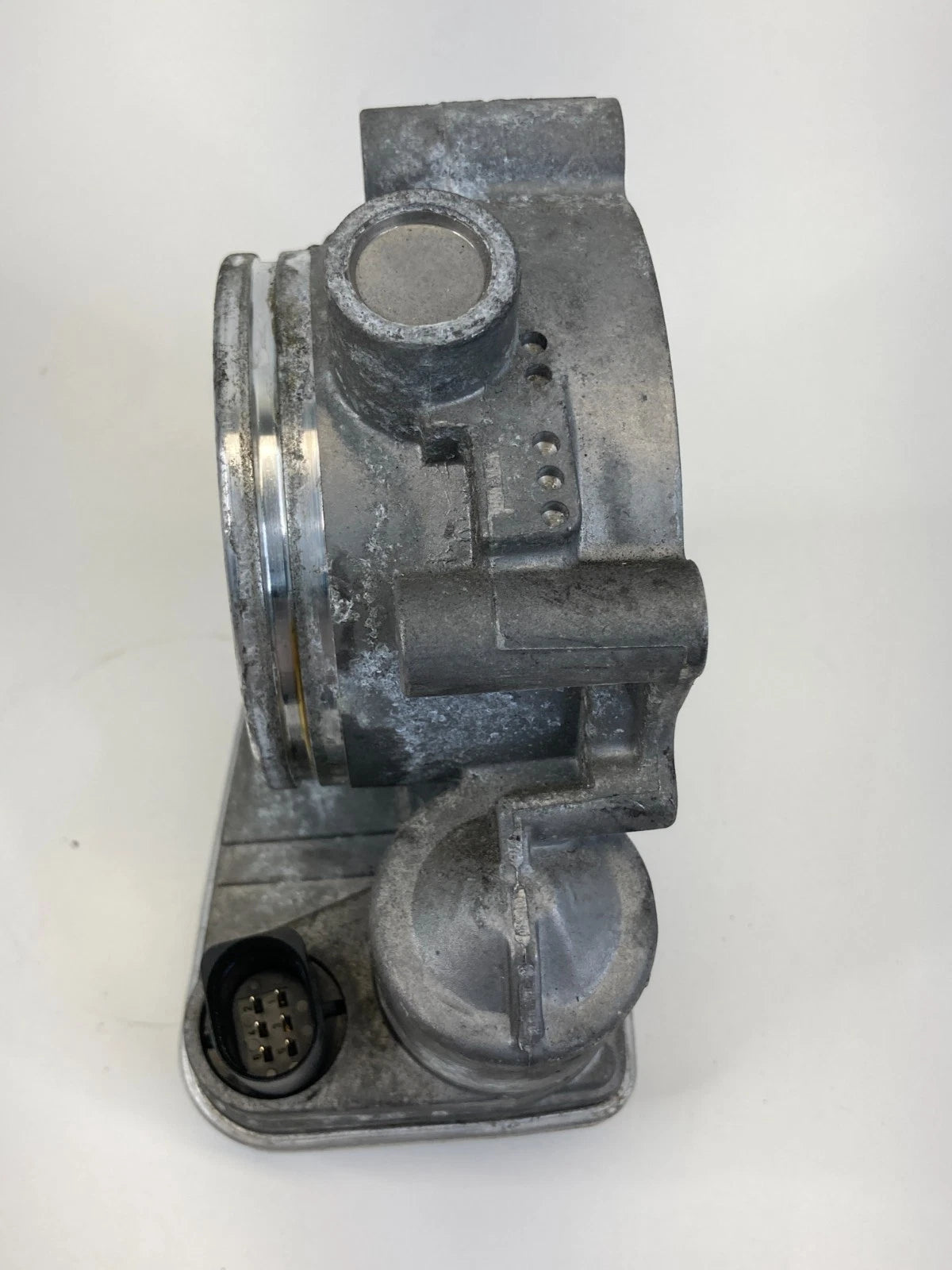 2006 2007 BMW 525I 530I 3.0L L6 A/T THROTTLE BODY THROTTLE VALVE 13547516946-04