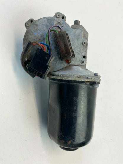 98-10 VOLKSWAGEN NEW BEETLE 93-10 JETTA WINDSHIELD FRONT WIPER MOTOR 1C1955023A