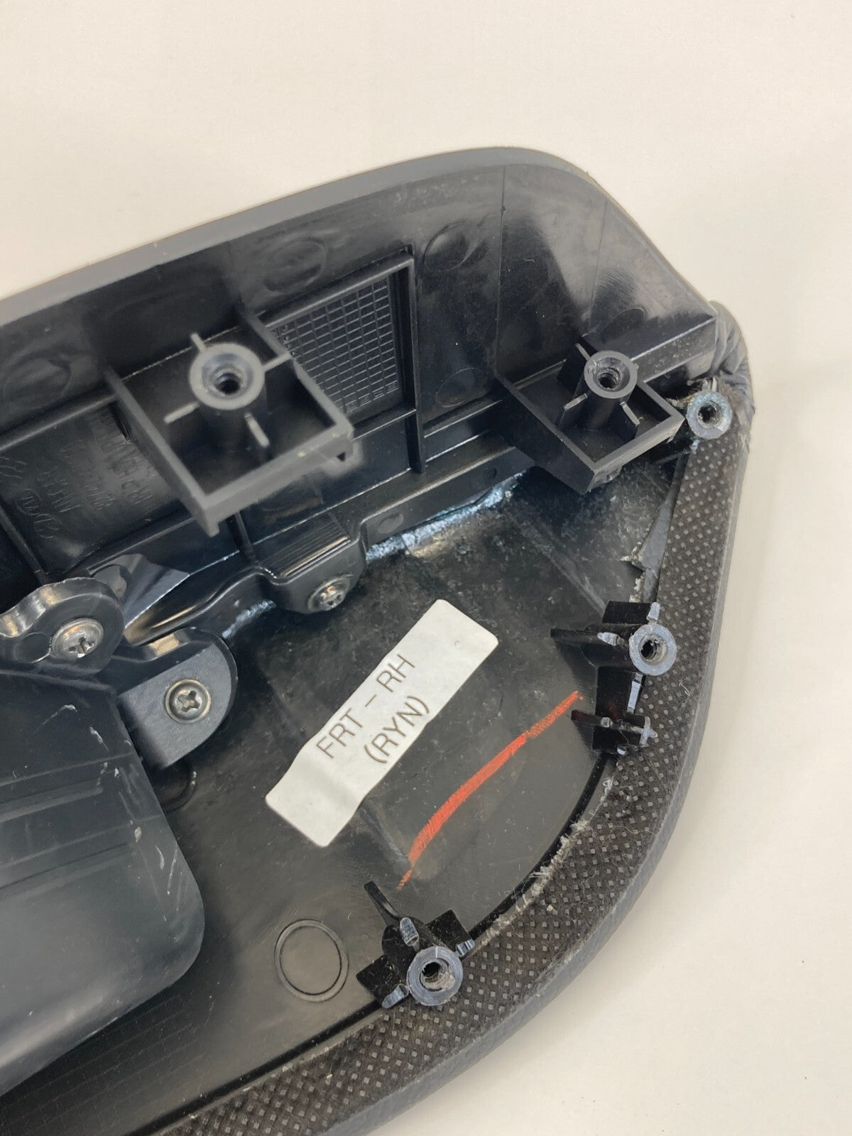 2013-2016 Hyundai Santa Fe Sport Front Right Side Door Armrest Pull Handle Assy