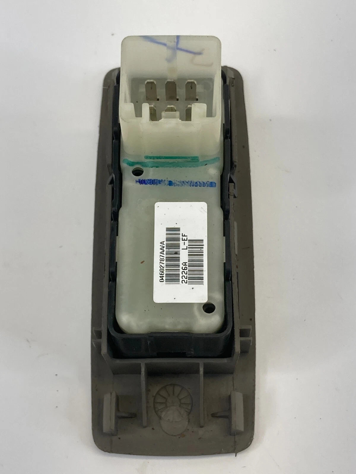 2007 07 JEEP COMMANDER REAR RIGHT SIDE DOOR WINDOW SWITCH 04602787AA OEM