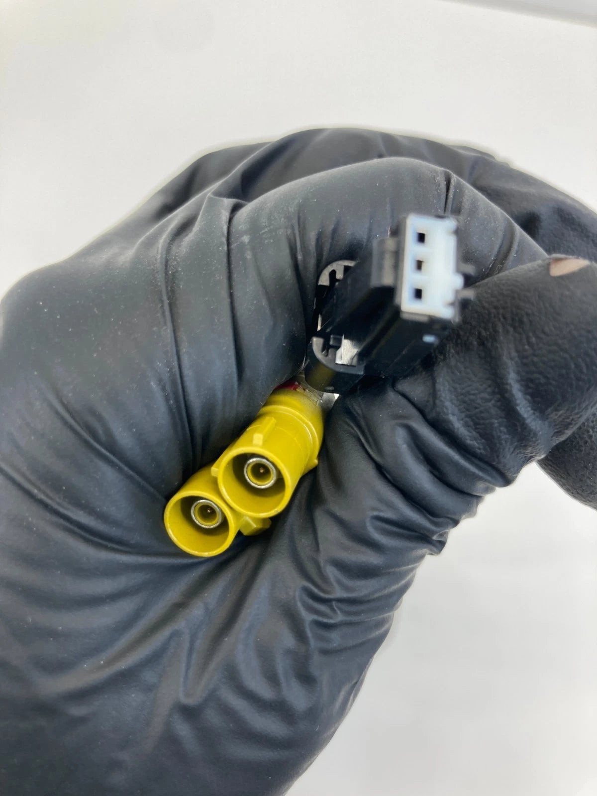 2013-2016 FORD ESCAPE FUSION ROOF MOUNT RADIO ANTENNA BASE MAST DS7T-19G461-BD