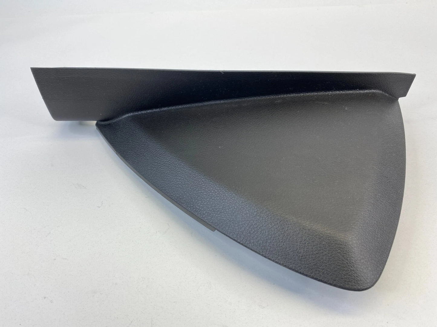 2012-2018 FORD FOCUS DASH LEFT SIDE END CAP COVER TRIM BEZEL BM-51A044C61-AB OEM