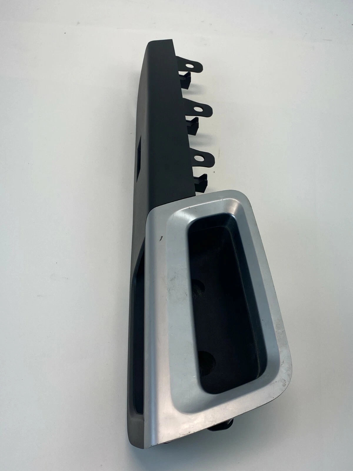08-10 SATURN VUE REAR LEFT WINDOW SWITCH COVER BEZEL TRIM 201004046 OEM