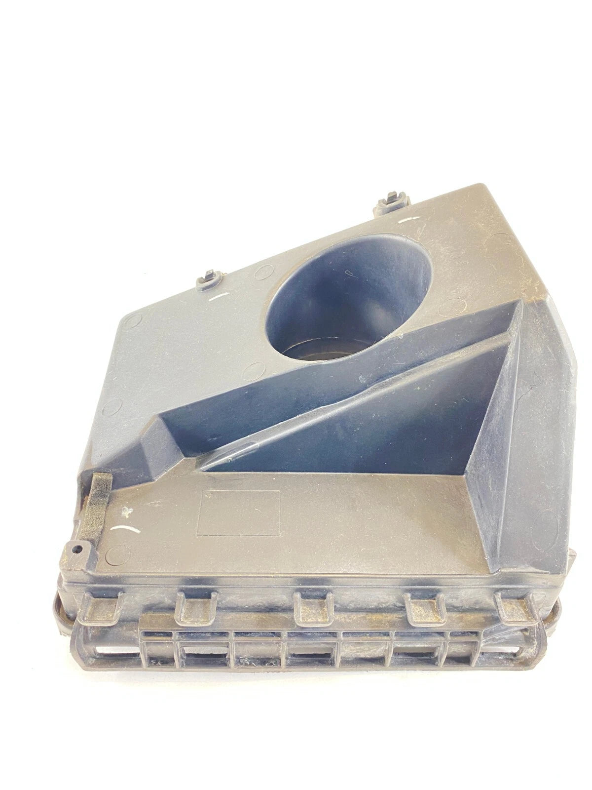 2000-2005 CHEVROLET IMPALA 3.4L AIR INTAKE CLEANER BOX FILTER HOUSING 382677 OEM