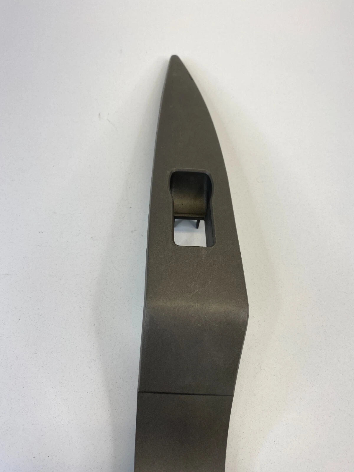 2002-2004 NISSAN ALTIMA REAR LEFT BACK SIDE DOOR WINDOW SWITCH BEZEL 829618J00