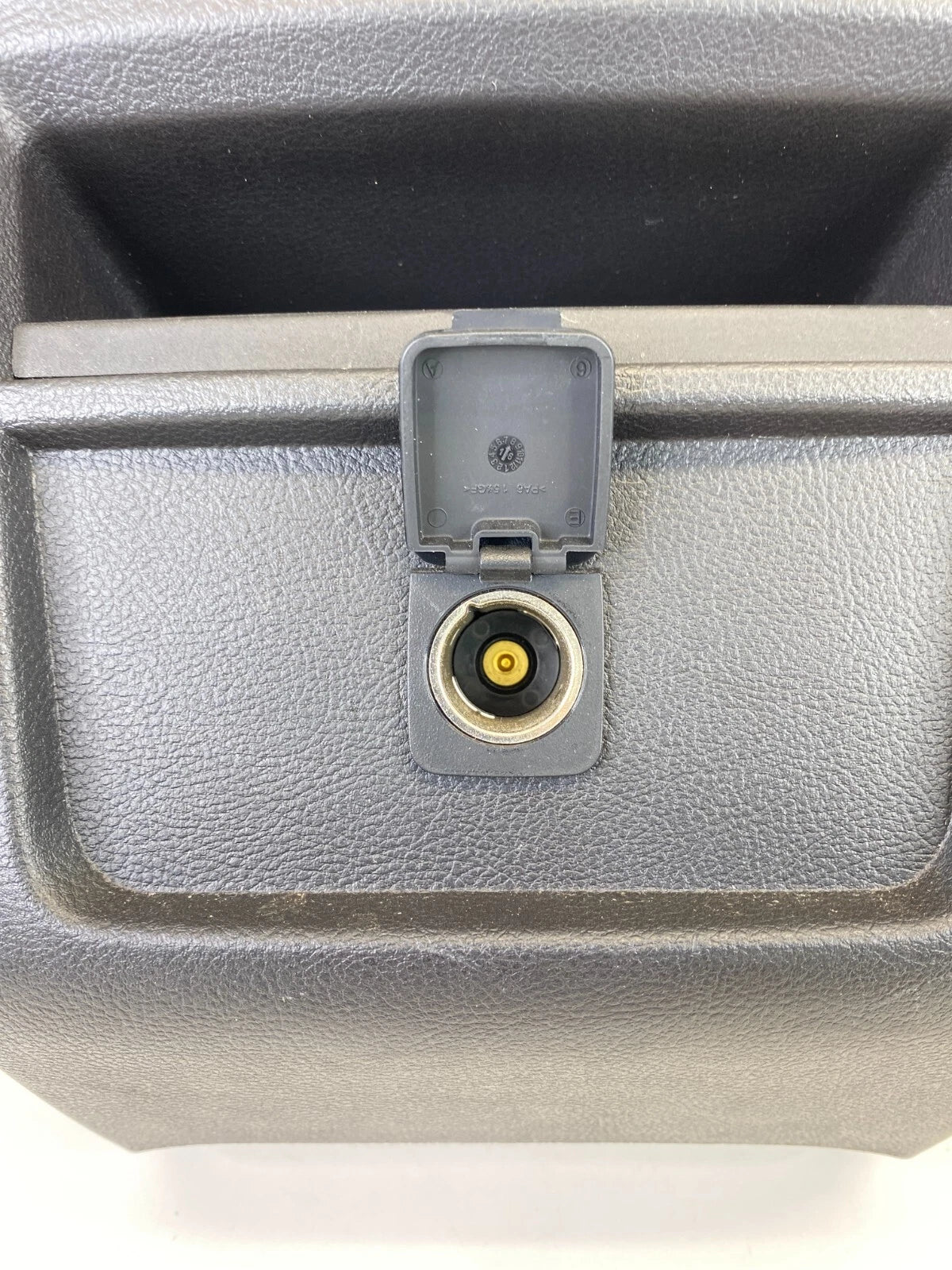 2015-2024 FORD EDGE REAR CENTER CONSOLE COVER PANEL BEZEL FT4B-R045A12-A-ZHE OEM