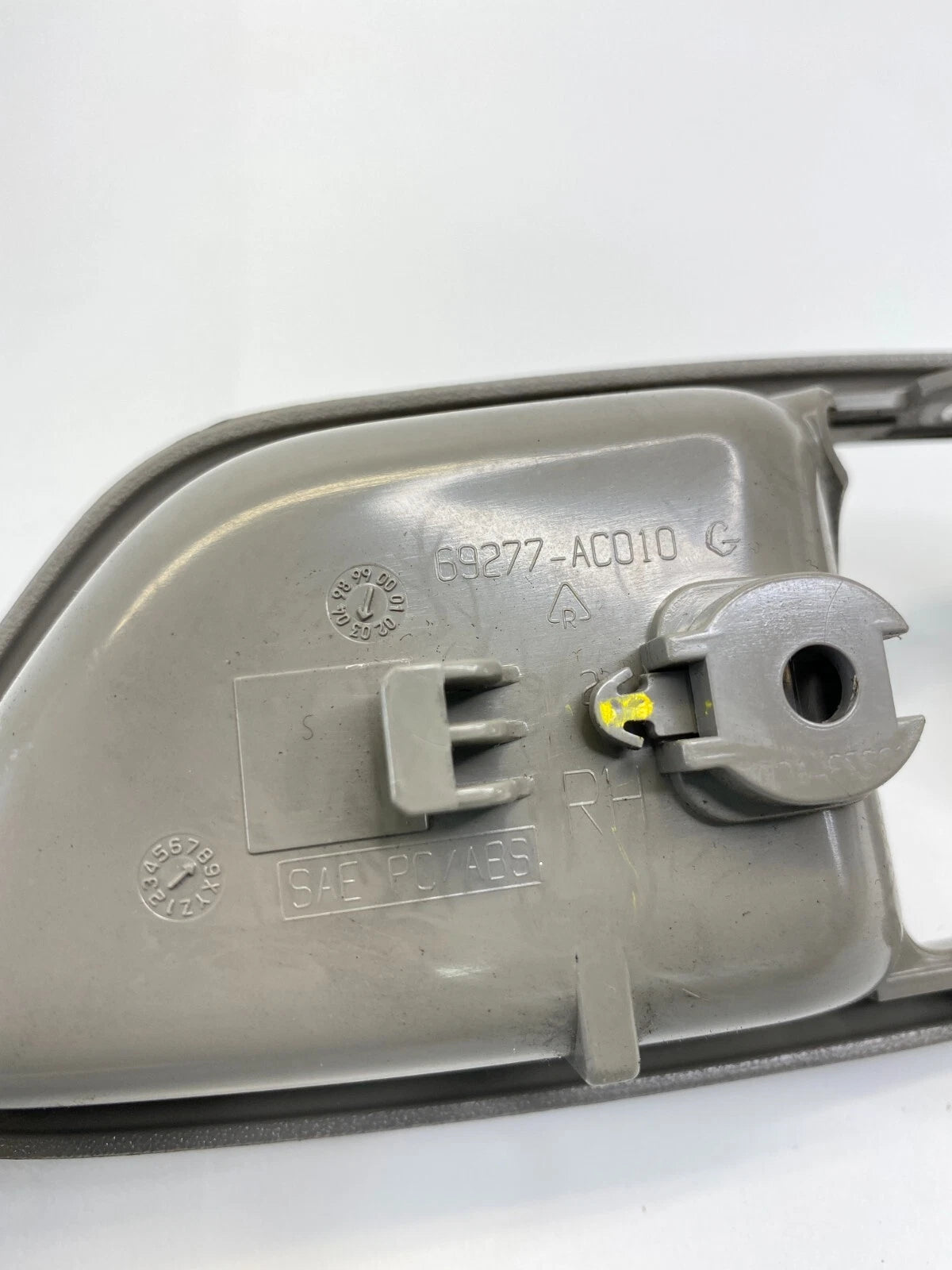 2001-2004 TOYOTA SEQUOIA REAR RIGHT SIDE INTERIOR DOOR HANDLE BEZEL 69277-AC010
