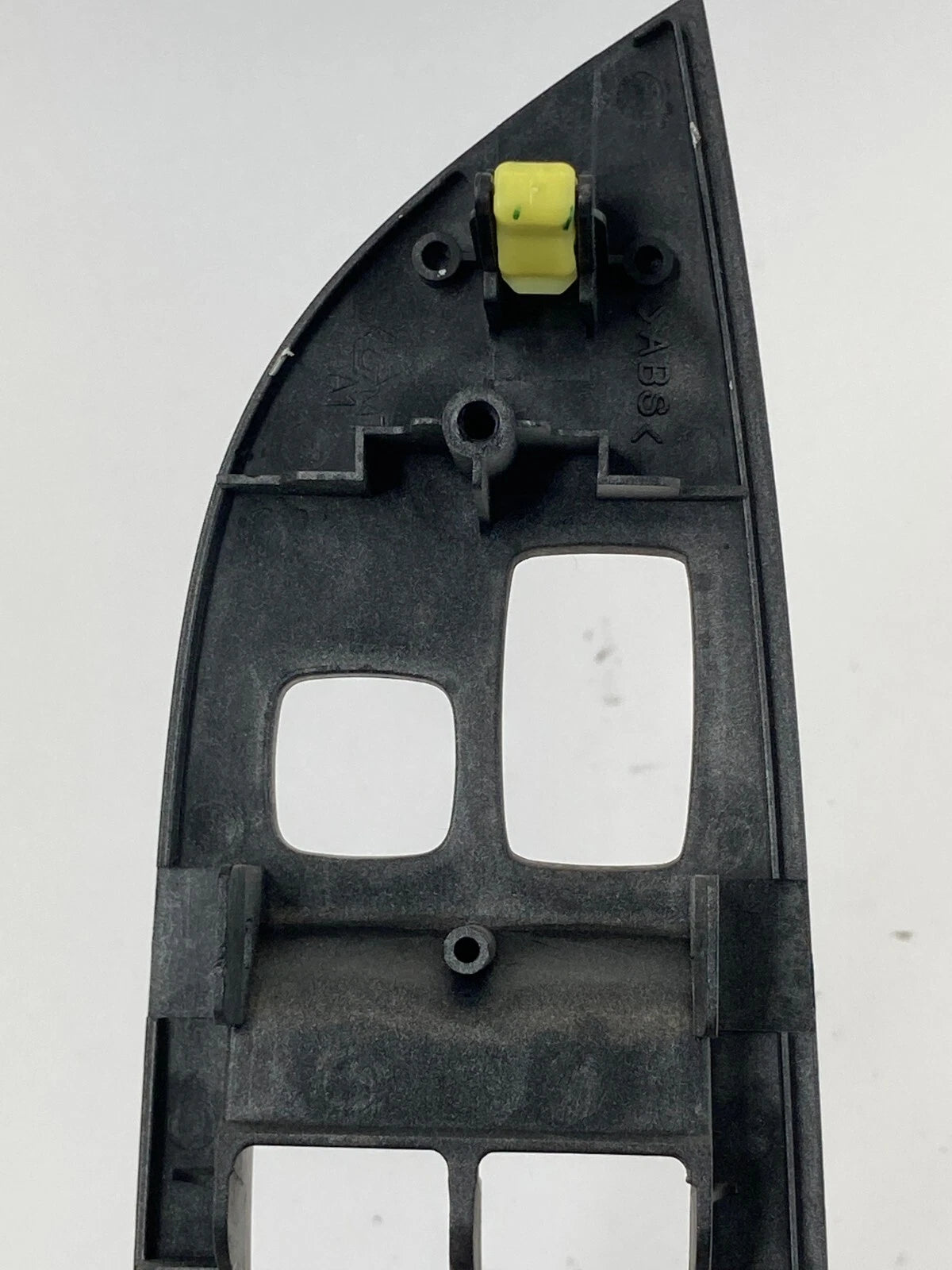 2004-2006 LEXUS RX330 FRONT LEFT DOOR MASTER WINDOW SWITCH BEZEL TRIM 742400E010