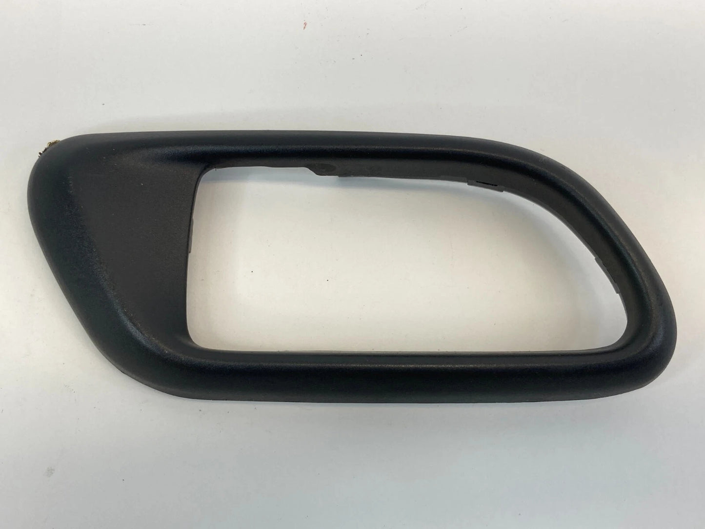 2003-2008 SUBARU FORESTER REAR RIGHT INTERIOR DOOR HANDLE BEZEL TRIM BLACK OEM