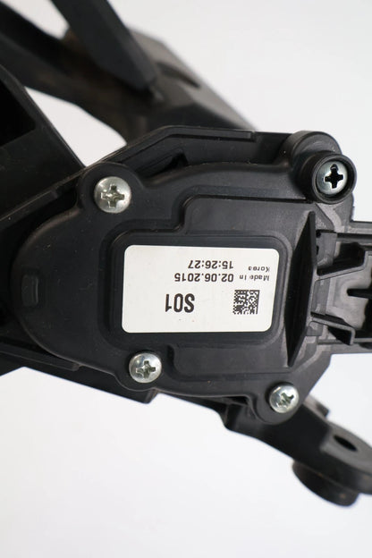 2011-2016 HYUNDAI ELANTRA 1.8L L4 ACCELERATOR GAS PEDAL & SENSOR ASSEMBLY OEM