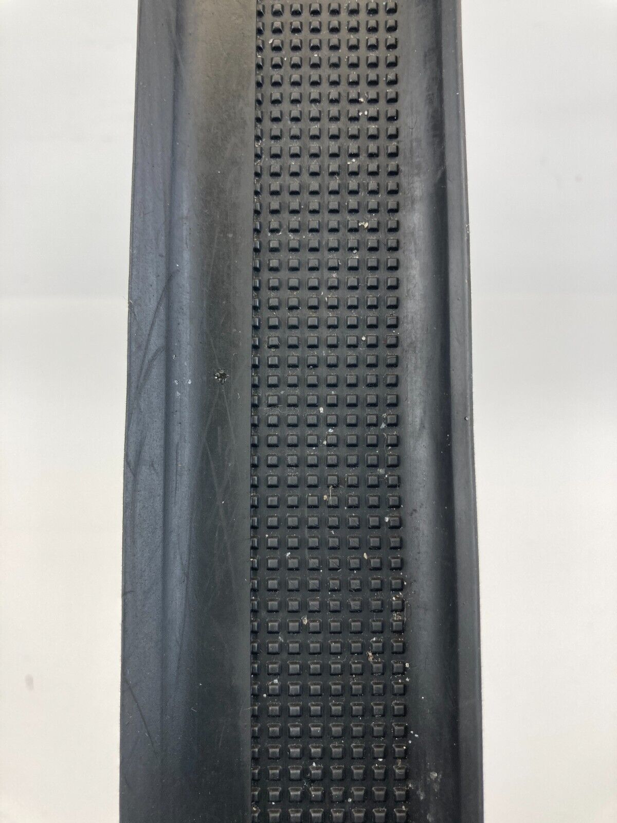 2006-2009 Range Rover Sport Front Center Console Right Side Incert Rubber Mat