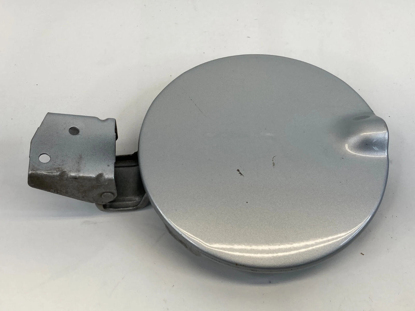 2005-2009 CHEVROLET EQUINOX 06-09 TORRENT GAS TANK FUEL FILLER DOOR LID COVER