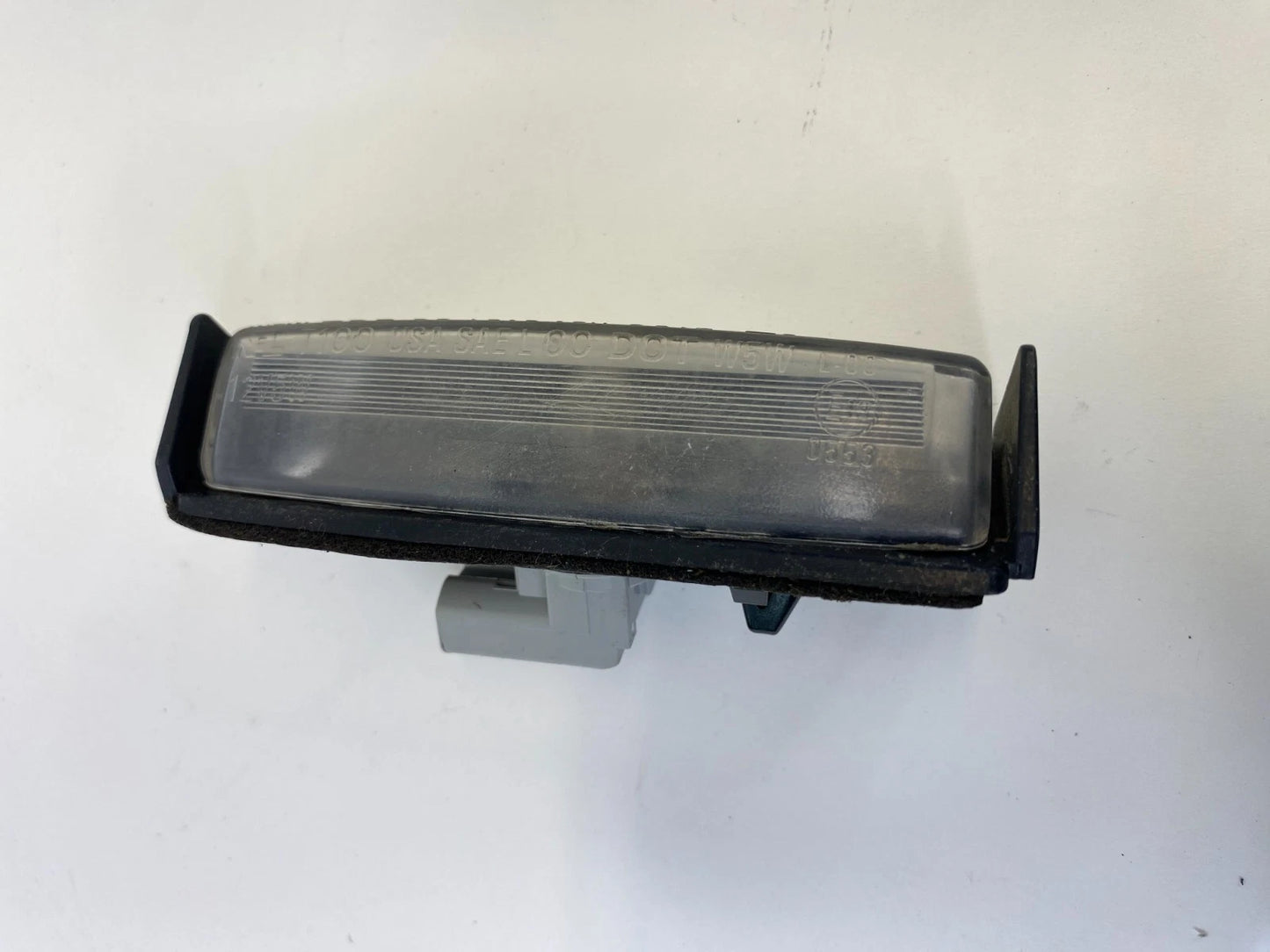 2007 2008 LEXUS RX350 04-06 RX330 REAR TRUNK LICENSE PLATE LIGHT LAMP PAIR SET