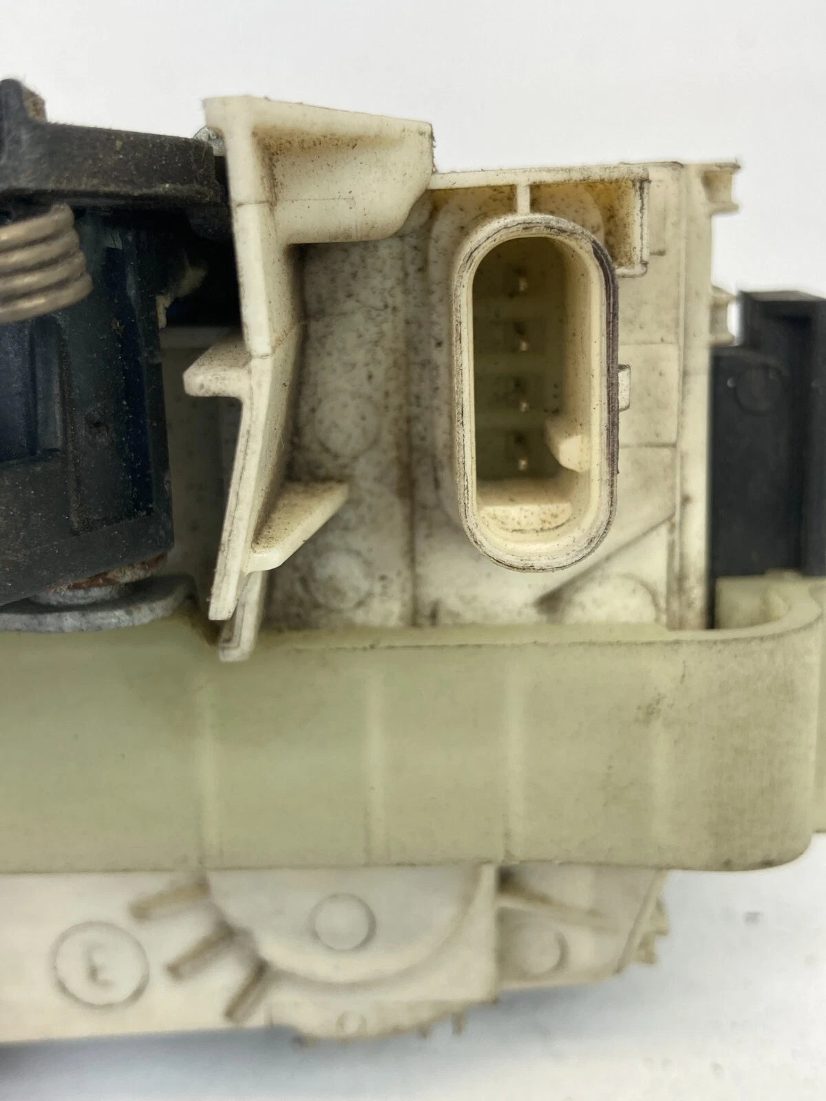 10-12 DODGE CALIBER 11-17 PATRIOT REAR LEFT DOOR LOCK LATCH ACTUATOR 04589651A