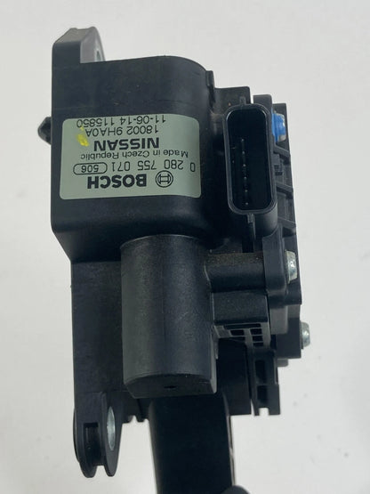 2009-2014 NISSAN MAXIMA SEDAN ACCELERATOR THROTTLE PEDAL ASSEMBLY 180029HA0A OEM