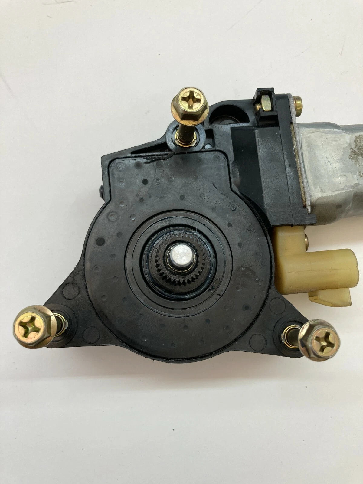 2000-2005 BUICK LESABRE REAR RIGHT PASSENGER SIDE DOOR WINDOW MOTOR ASSEMBLY OEM