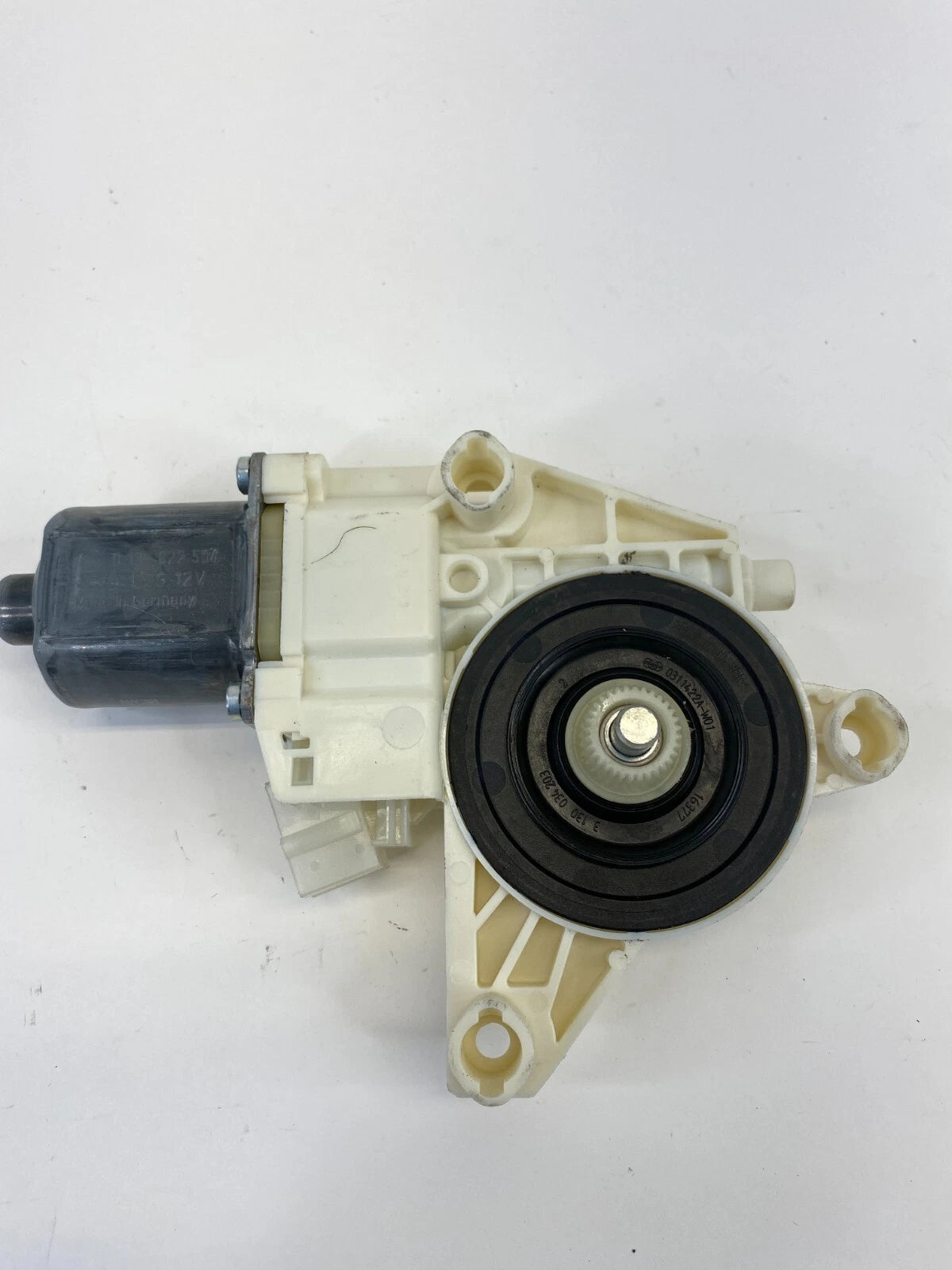 2010-2016 MERCEDES-BENZ E350 REAR RIGHT DOOR POWER WINDOW MOTOR A2048200642 OEM