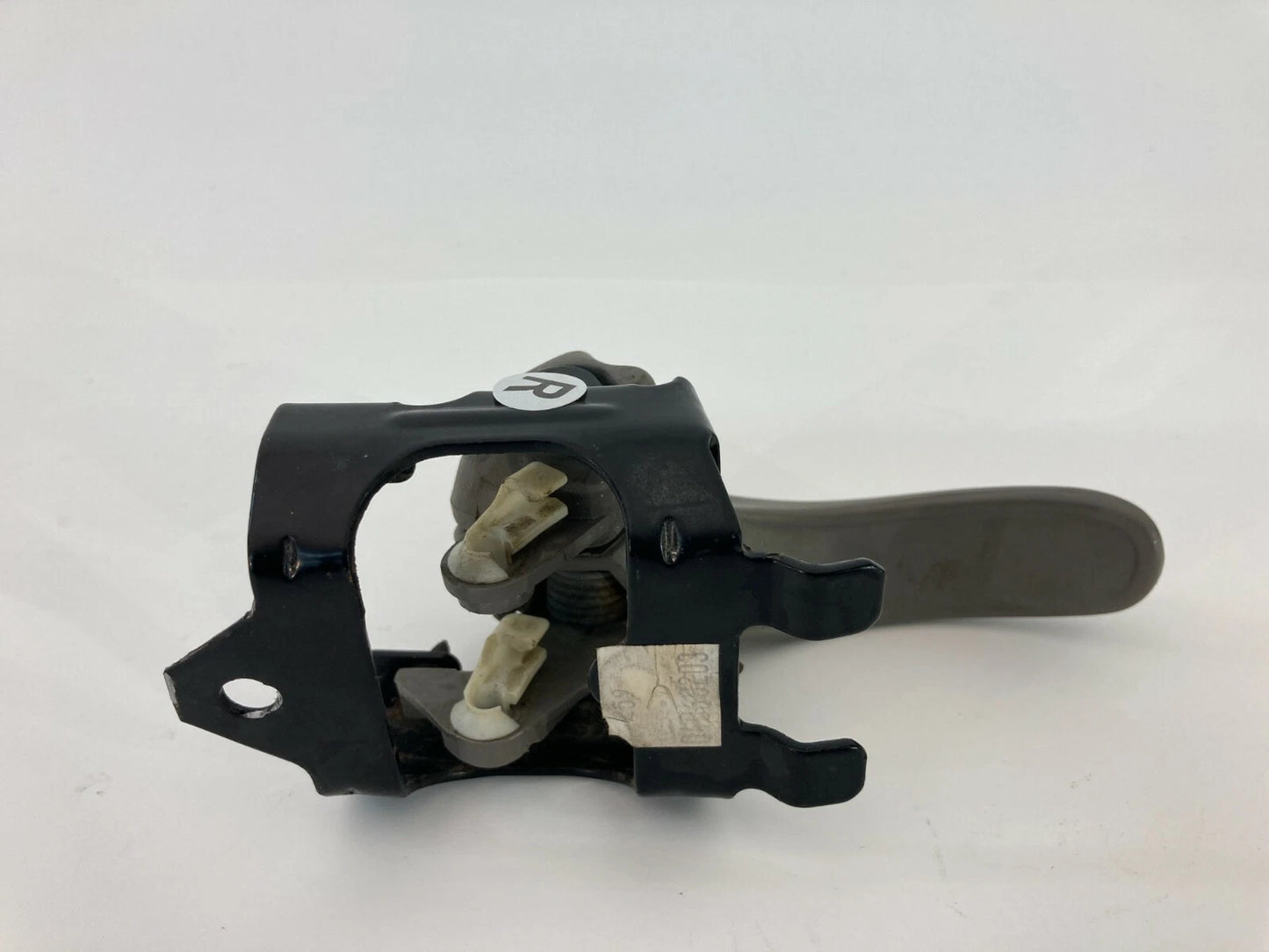 2000-2005 Chevrolet Impala Rear Right Passenger Side Inner Door Handle Assembly