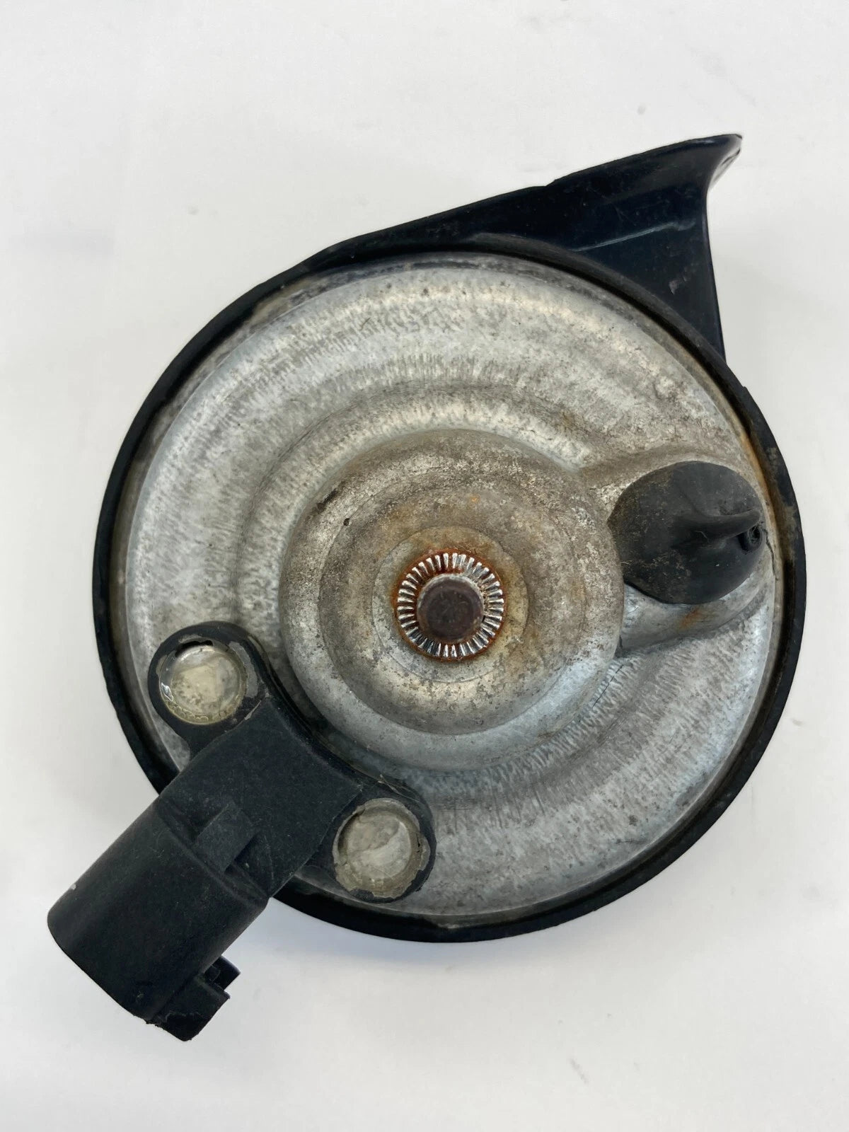 2008-2012 FORD ESCAPE LOW NOTE HORN ALARM SIGNAL TONE OEM 8L8T-13802-BA