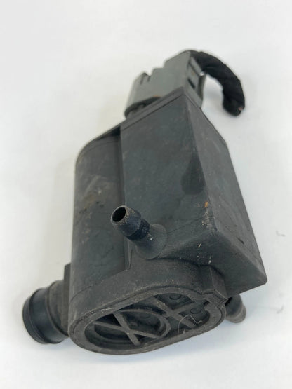 2007-2009 HYUNDAI SANTA FE WINDSHIELD WIPER FLUID WASHER PUMP MOTOR OEM
