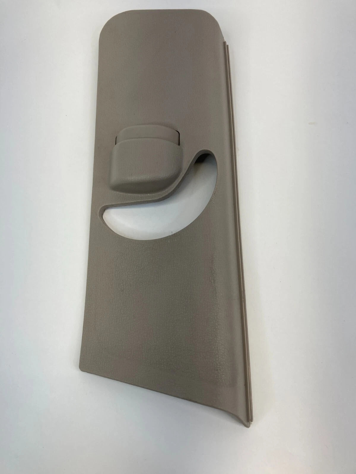 2006-2008 HYUNDAI SONATA SEDAN INNER RIGHT PILLAR UPPER COVER TRIM 85842-3K210