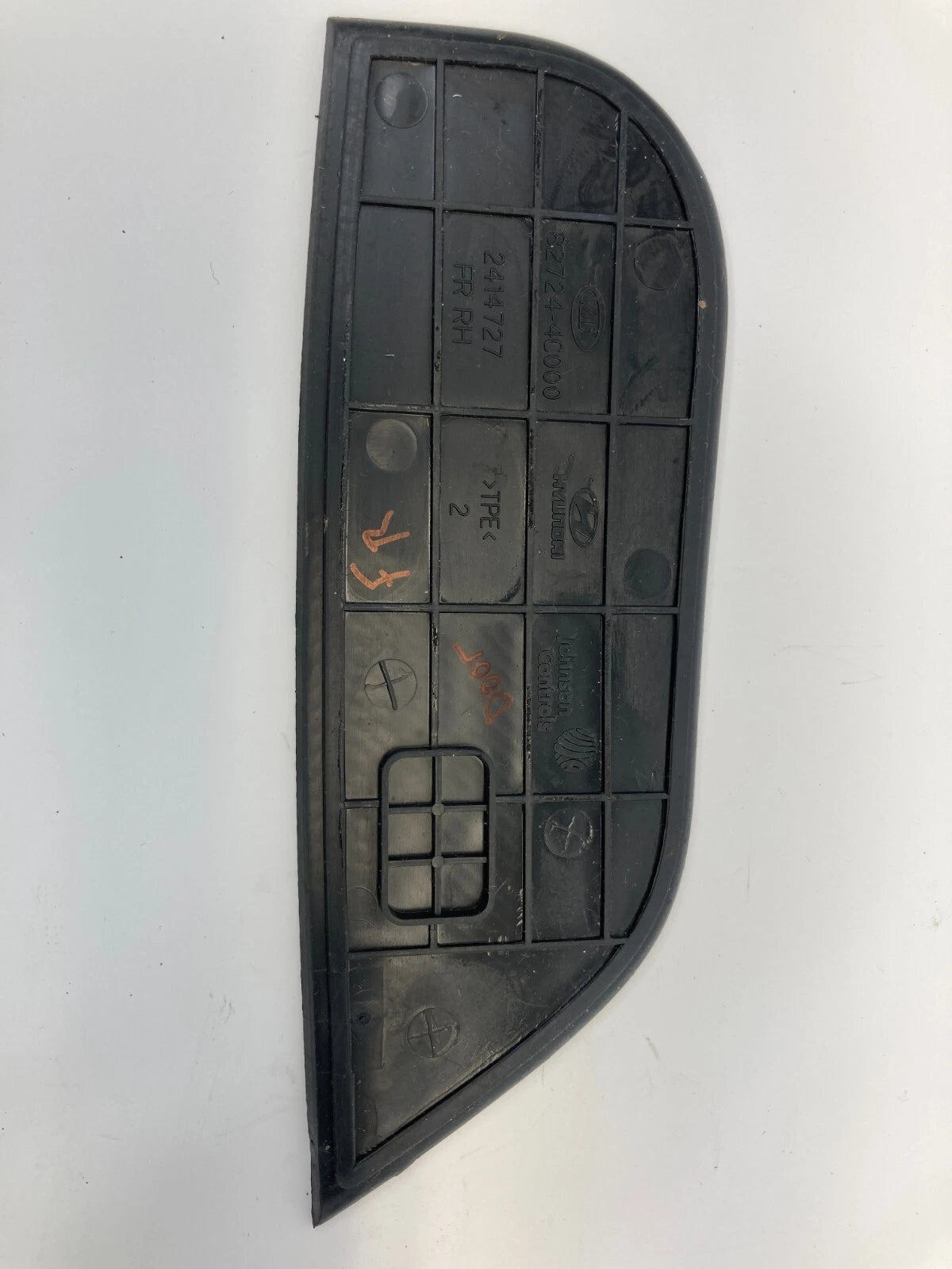 11-13 KIA OPTIMA FRONT RIGHT INNER DOOR PULL HANDLE COVER CAP MAT 82724-4C000