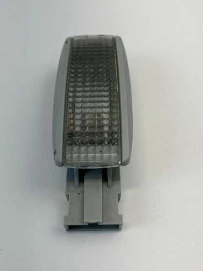 98-10 VOLKSWAGEN BEETLE 99-05 JETTA GOLF SUNVISOR LAMP SUN VISOR LIGHT 3B0947113