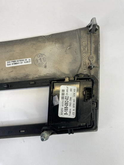 08-10 BMW 528i 550i 08 535XI CENTER DASH CONSOLE TRIM PARKING HEATED SEAT SWITCH
