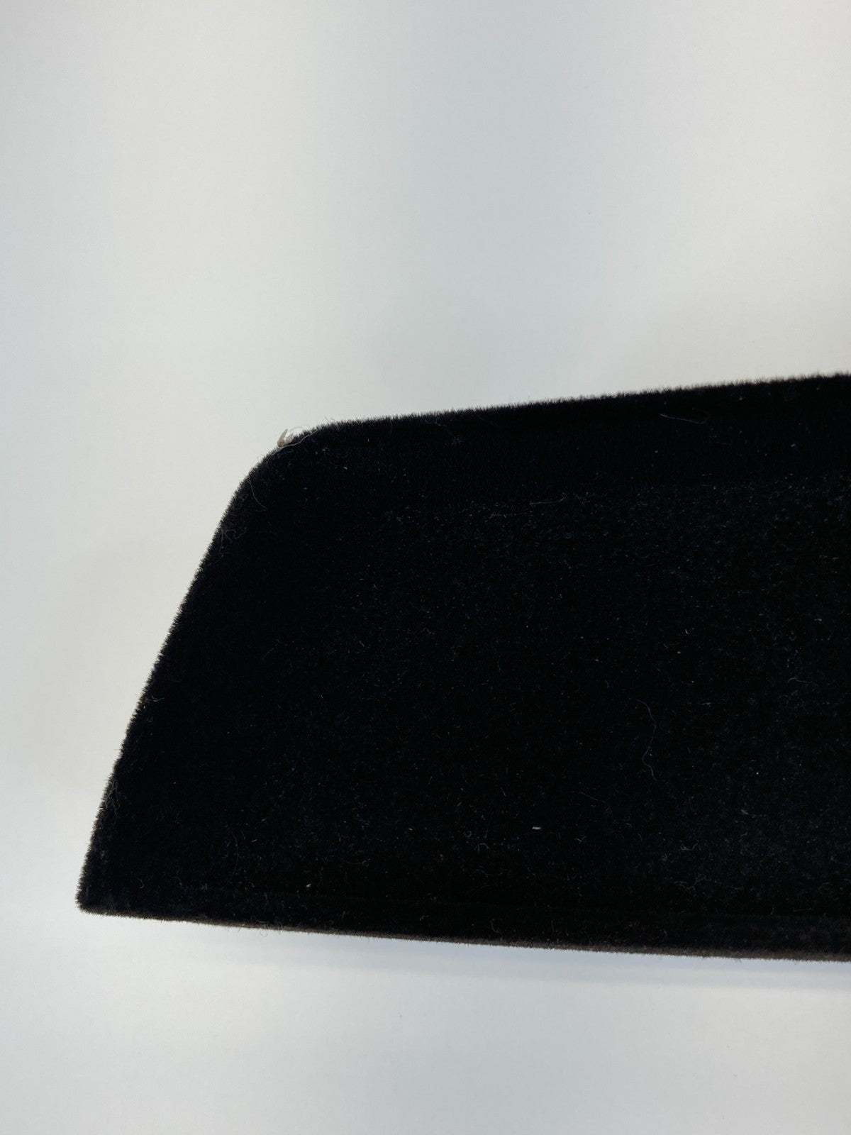 2006 Mercedes Benz CLS500 Center Console Insert Voice Control Cover A2198230411