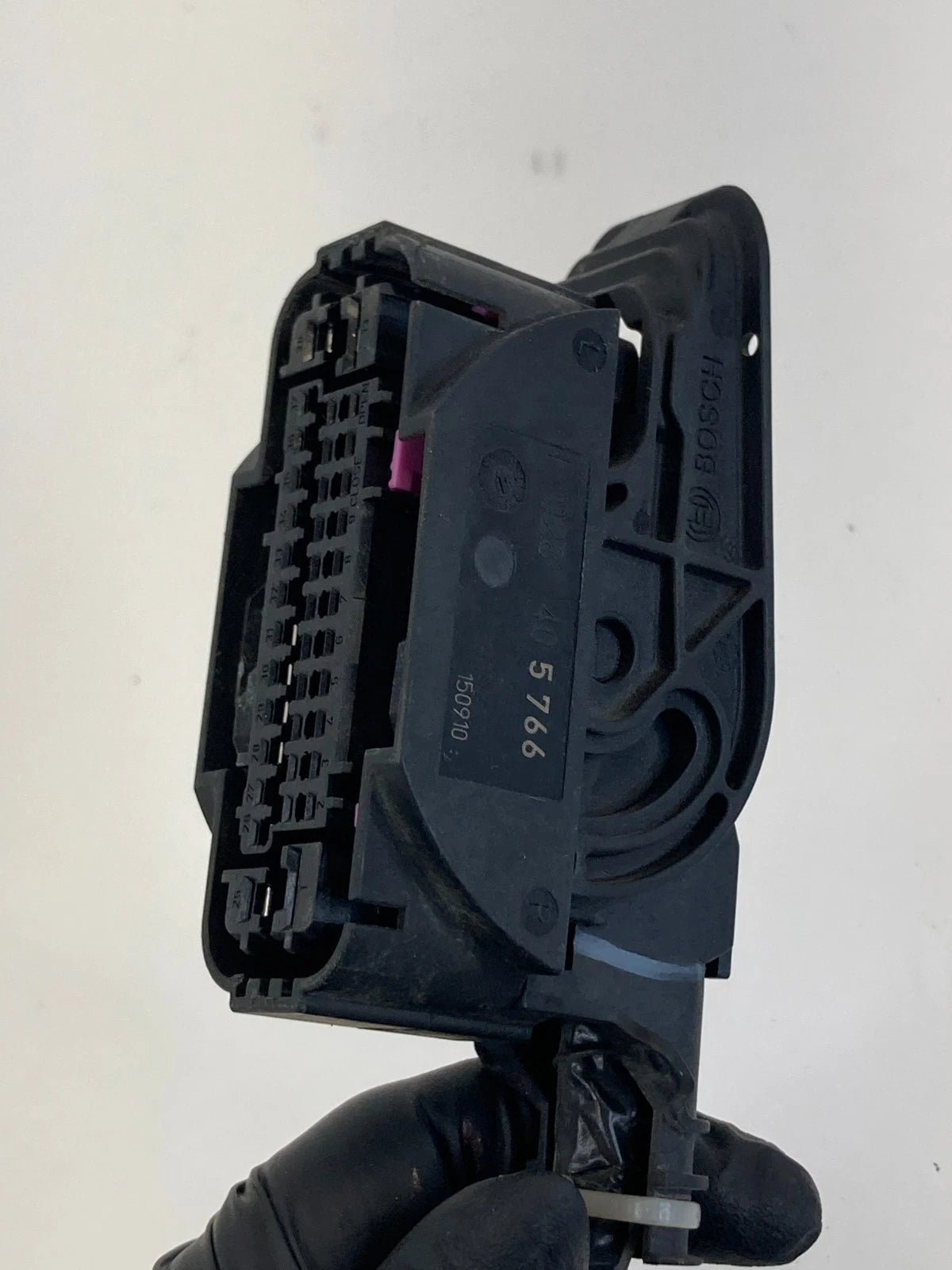 2014-2016 Nissan Sentra 1.8L A/T FWD ABS Pump Anti Lock Brake Plug Connector OEM