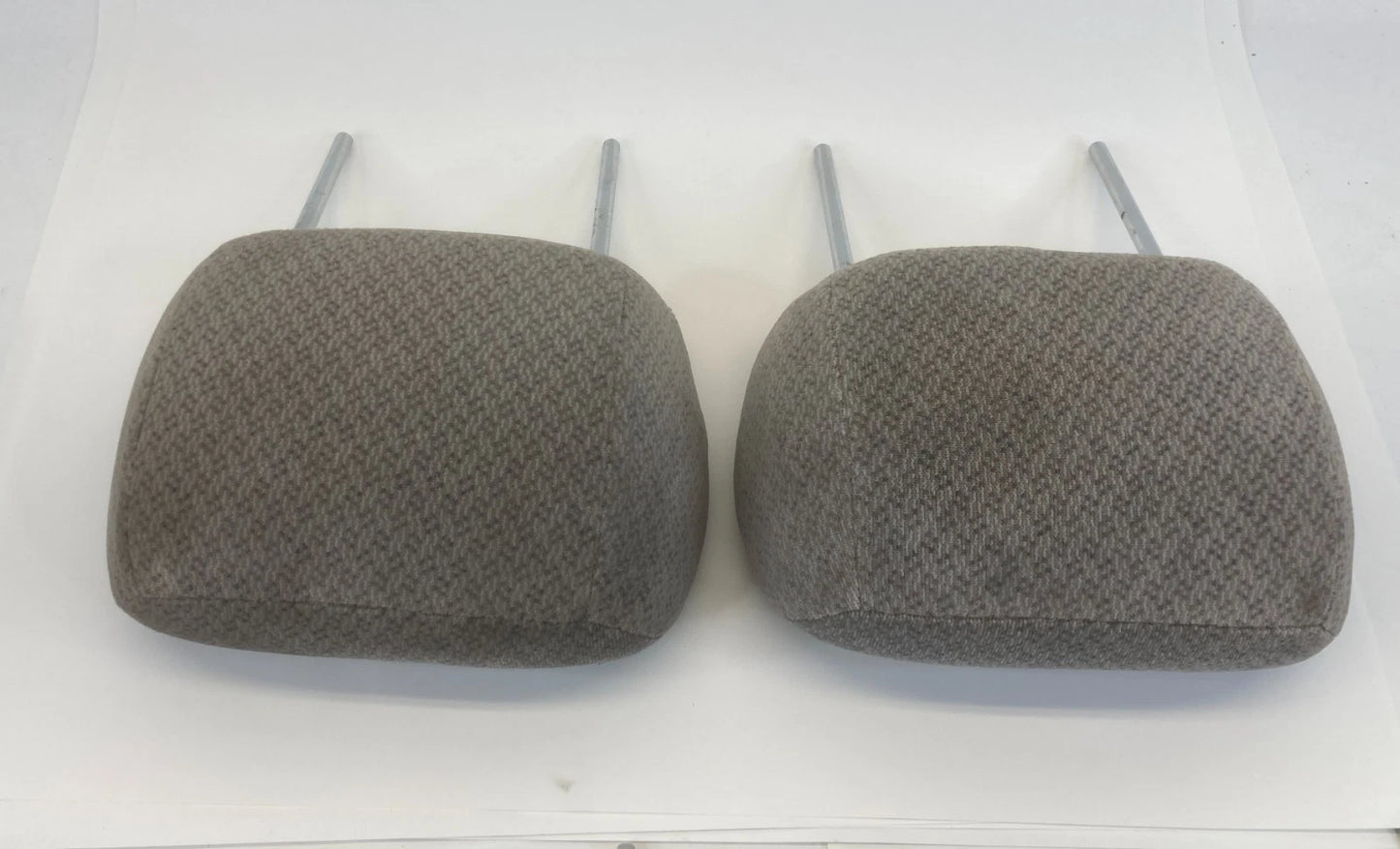 1998-2002 TOYOTA COROLLA FRONT LEFT & RIGHT SEAT HEADREST HEAD REST PAIR SET OEM