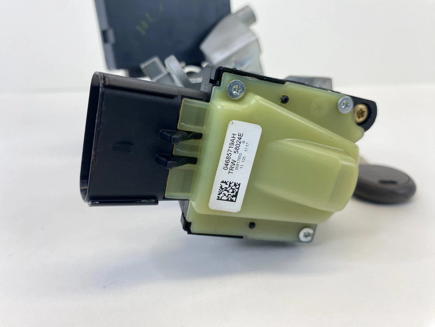 2007-2012 DODGE CALIBER IGNITION SWITCH LOCK CYLINDER W/ KEY UNIT OEM 05026218AN