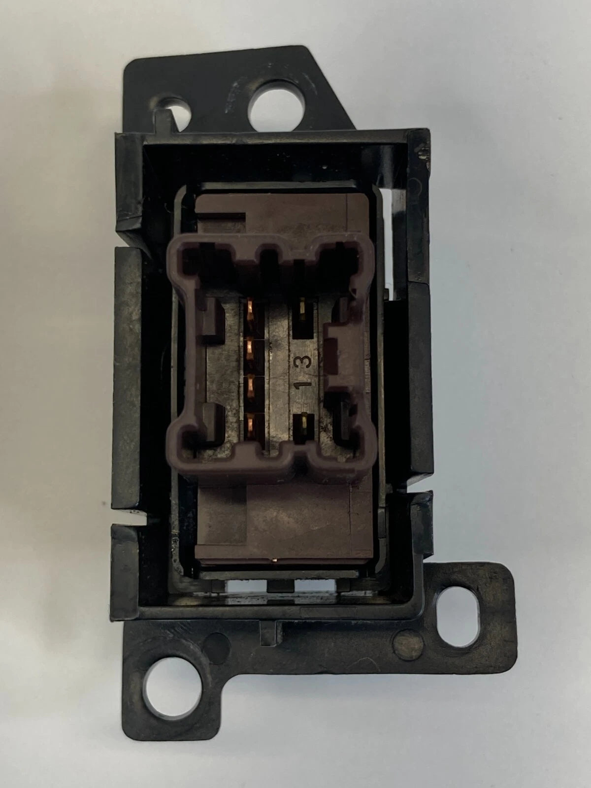2008-2013 NISSAN ALTIMA RIGHT PASSENGER HEATED HEAT SEAT BUTTON SWITCH OEM