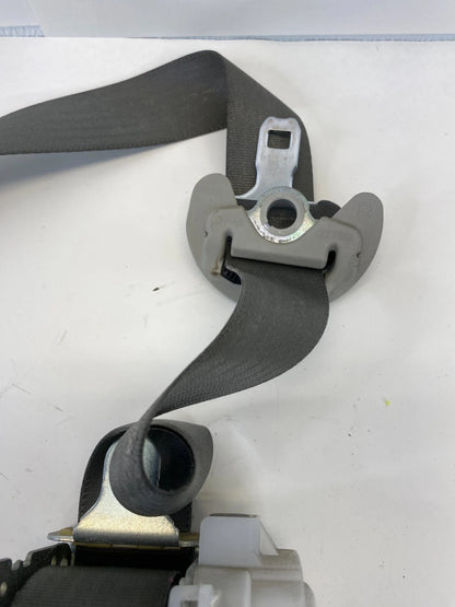 10-15 TOYOTA PRIUS FRONT RIGHT PASSENGER SEAT BELT RETRACTOR GRAY 7S8560-P OEM