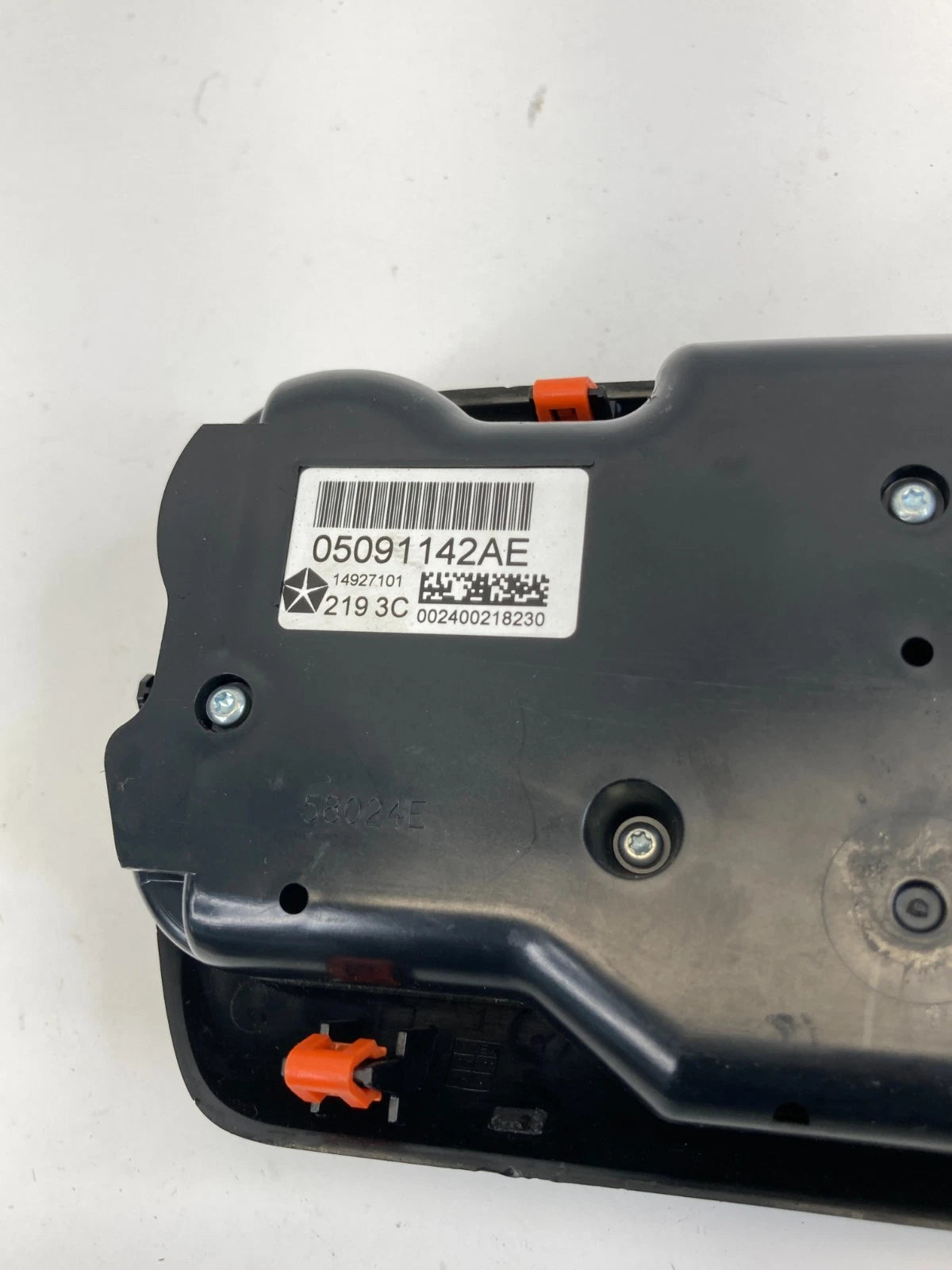 2013-2016 DODGE DART A/C CLIMATE CONTROL SWITCH 8.4" TOUCHSCREEN 05091142AE OEM