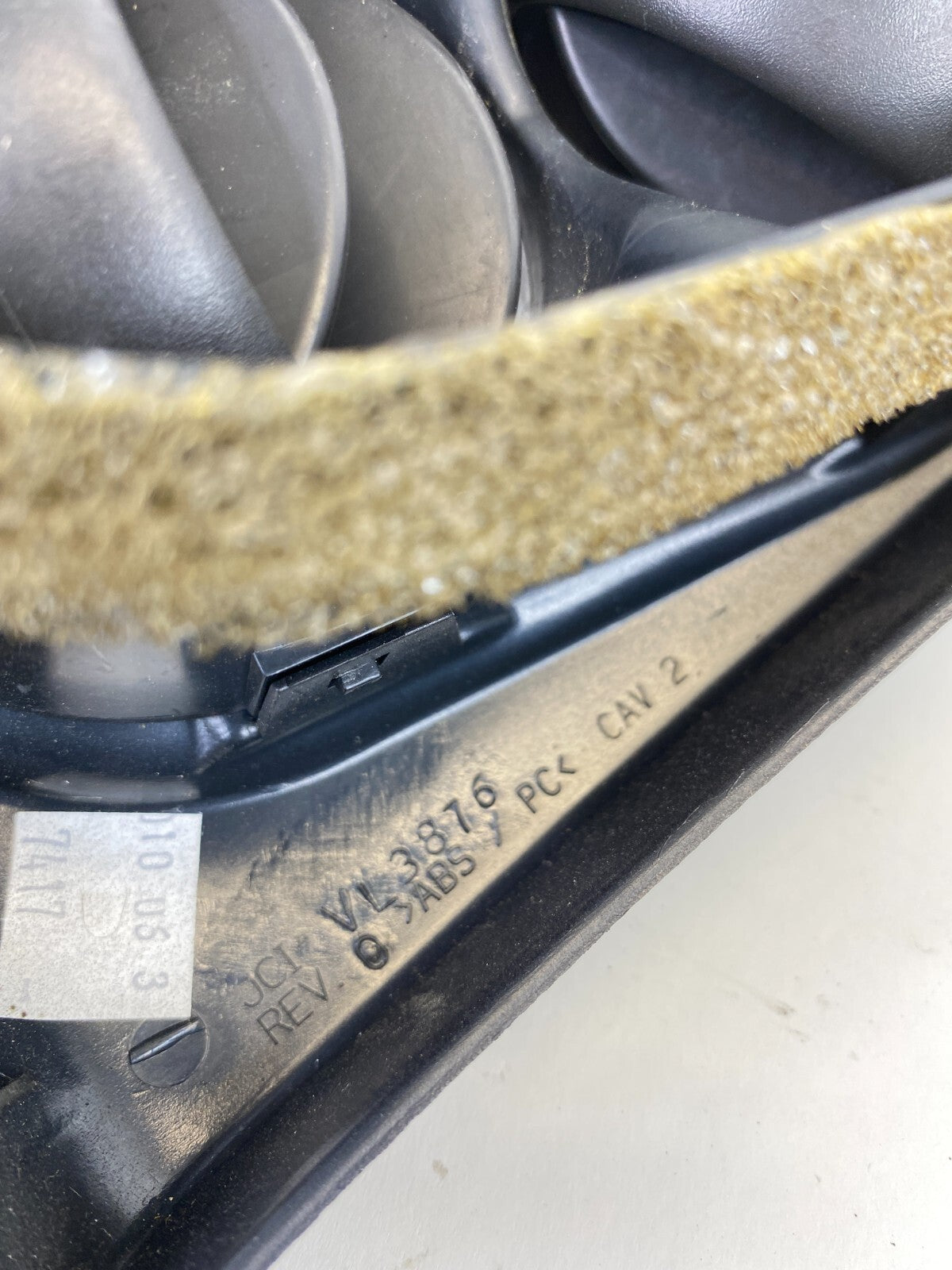 2006-2008 Pontiac Grand Prix Left Driver Side Dash AC Air Vent Outlet Grille OEM