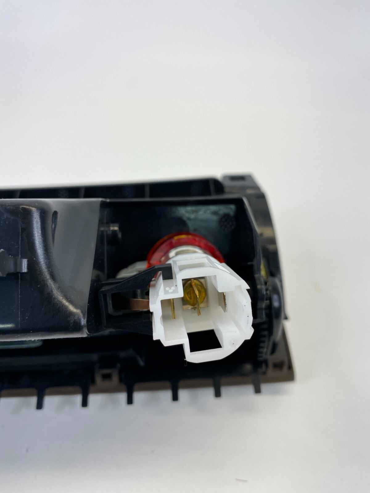 2011-2017 Volkswagen Touareg Center Console Storage Compartment Ashtray OEM