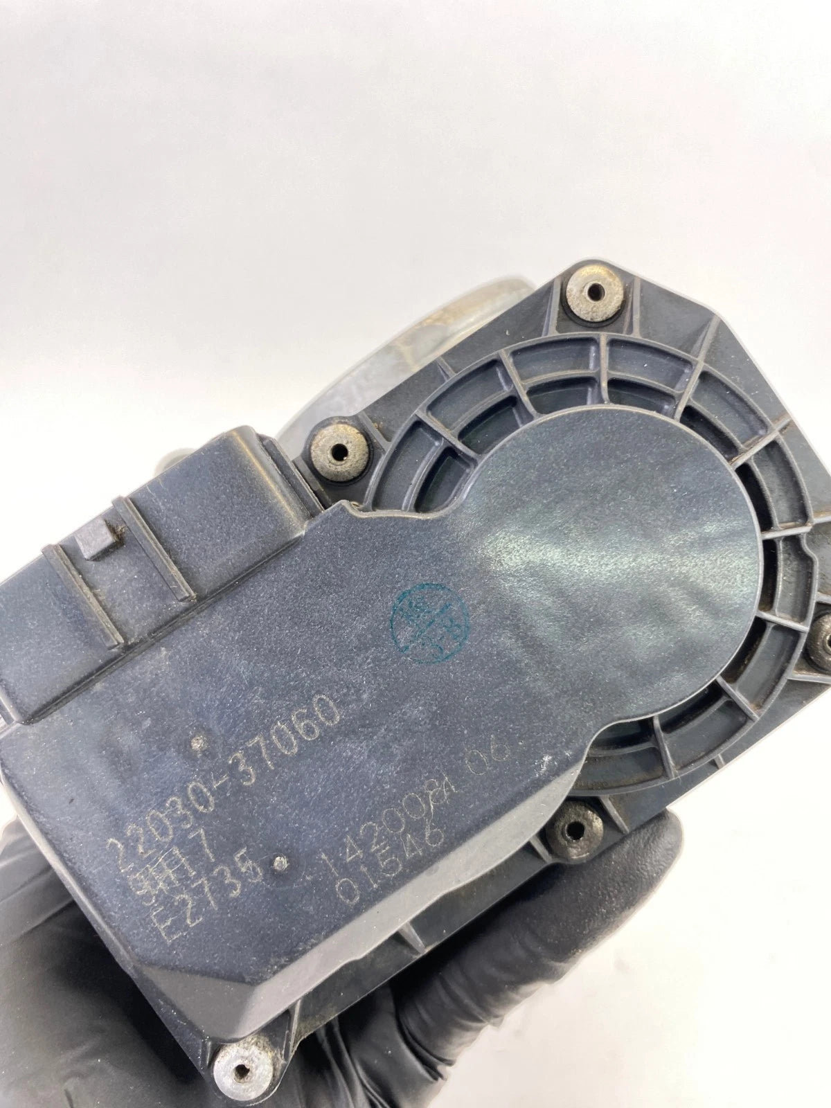 10-22 TOYOTA PRIUS 1.8L ENGINE ELECTRIC THROTTLE BODY ASSEMBLY OEM 22030-37060