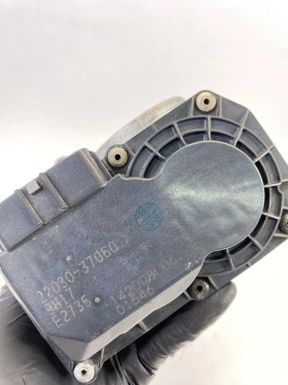 10-22 TOYOTA PRIUS 1.8L ENGINE ELECTRIC THROTTLE BODY ASSEMBLY OEM 22030-37060