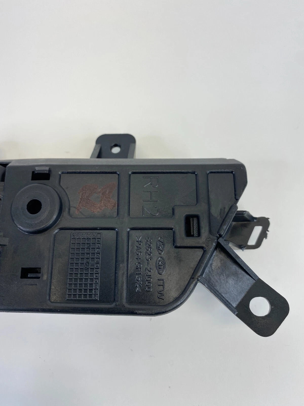 2009-2011 KIA BORREGO REAR RIGHT INNER DOOR HANDLE 82623-2J000 OEM