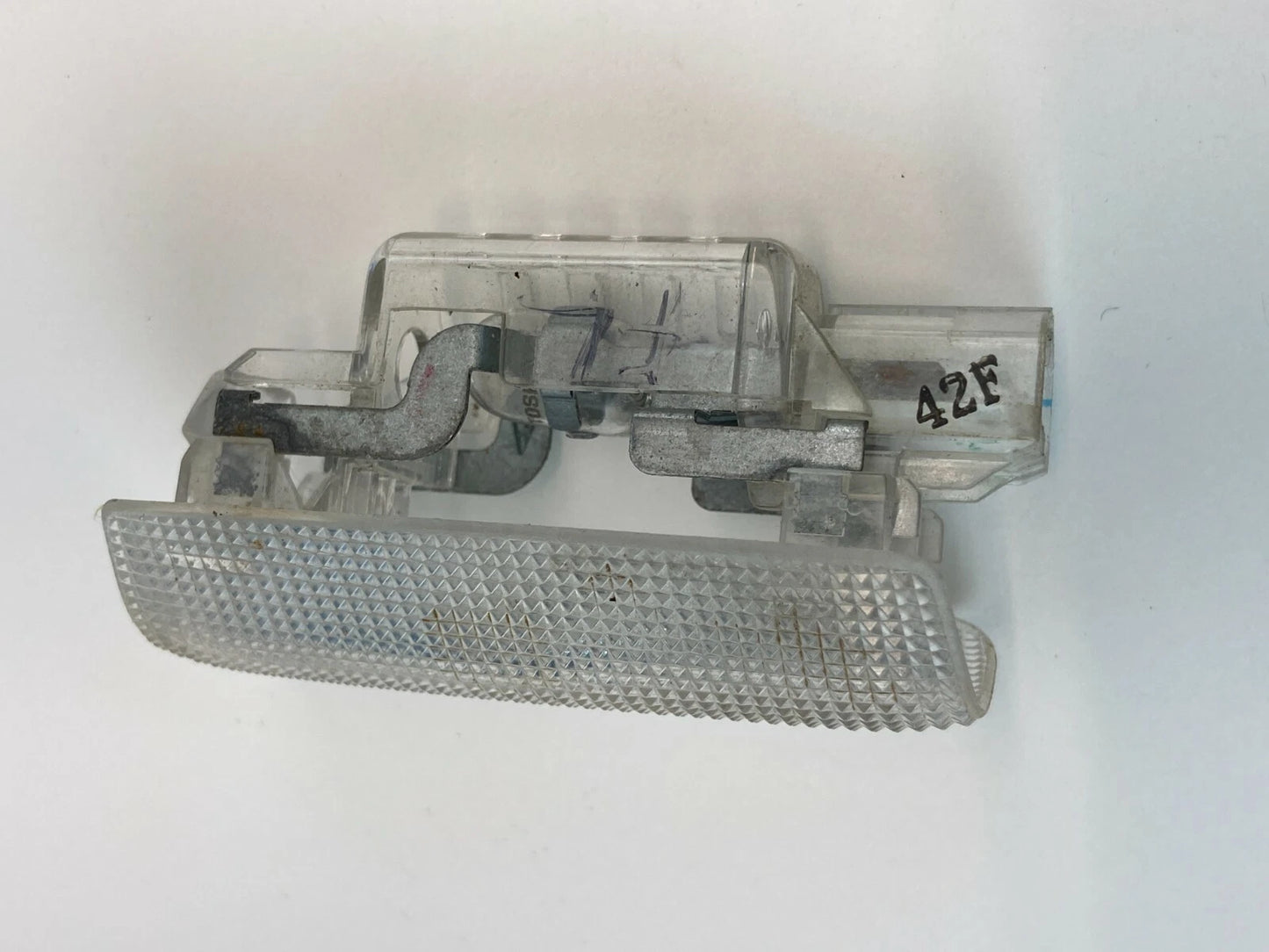 04-09 TOYOTA PRIUS FRONT LEFT DRIVER SIDE DOOR PANEL COURTESY LIGHT LAMP OEM