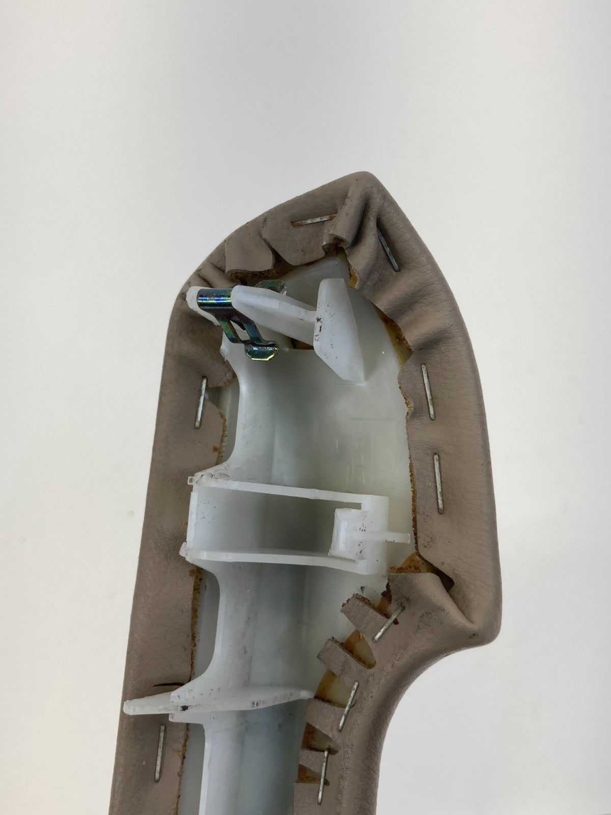 1996 1997 1998 Toyota 4Runner Rear Left Back Side Door Armrest Pull Handle OEM