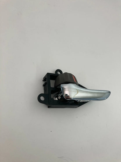1998-2005 LEXUS GS300 1998-2000 GS400 REAR LEFT DRIVER SIDE INNER DOOR HANDLE