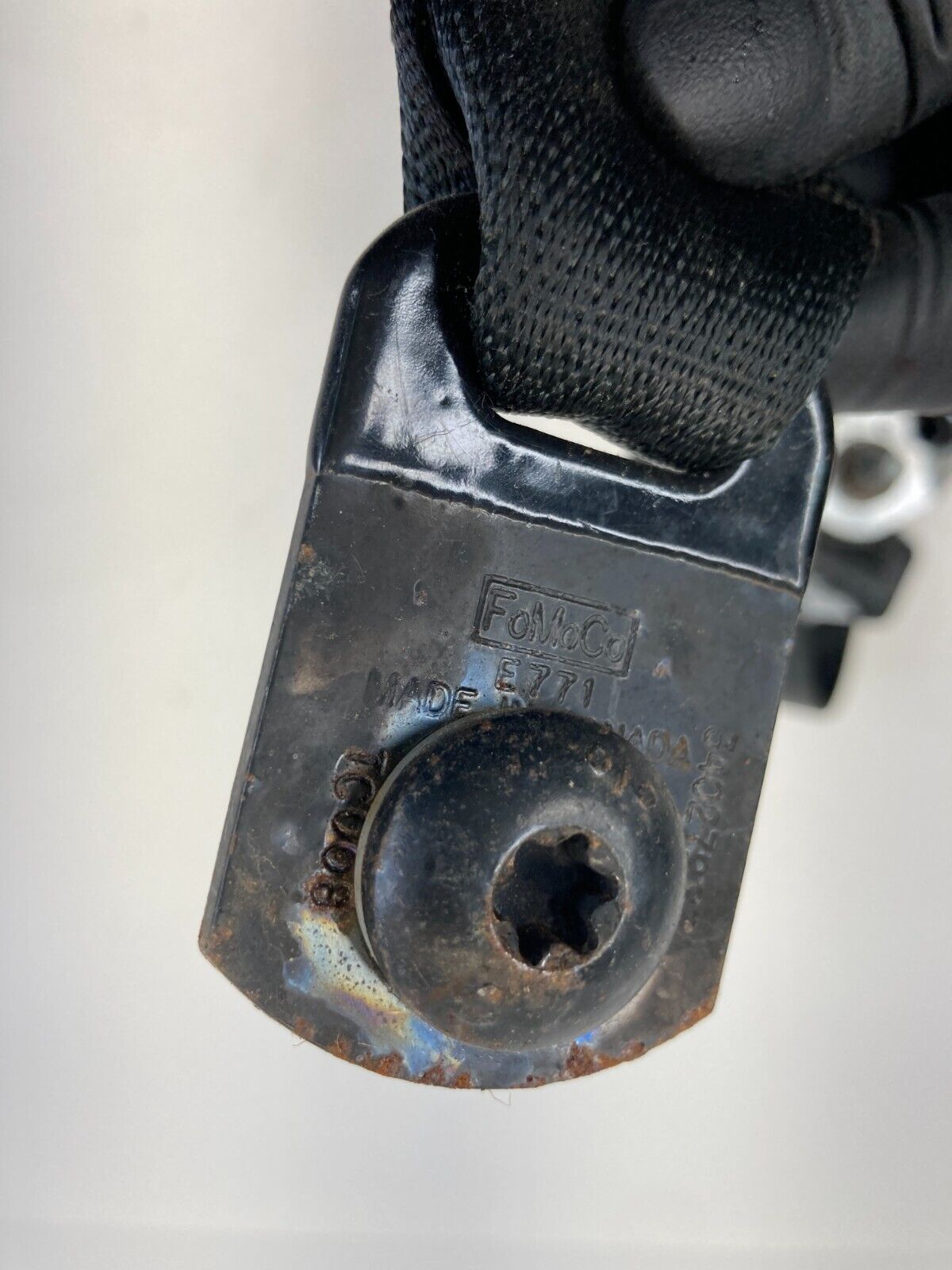 08 09 10 11 Ford Focus Sedan Front Left Driver Side Seat Belt Retractor OEM