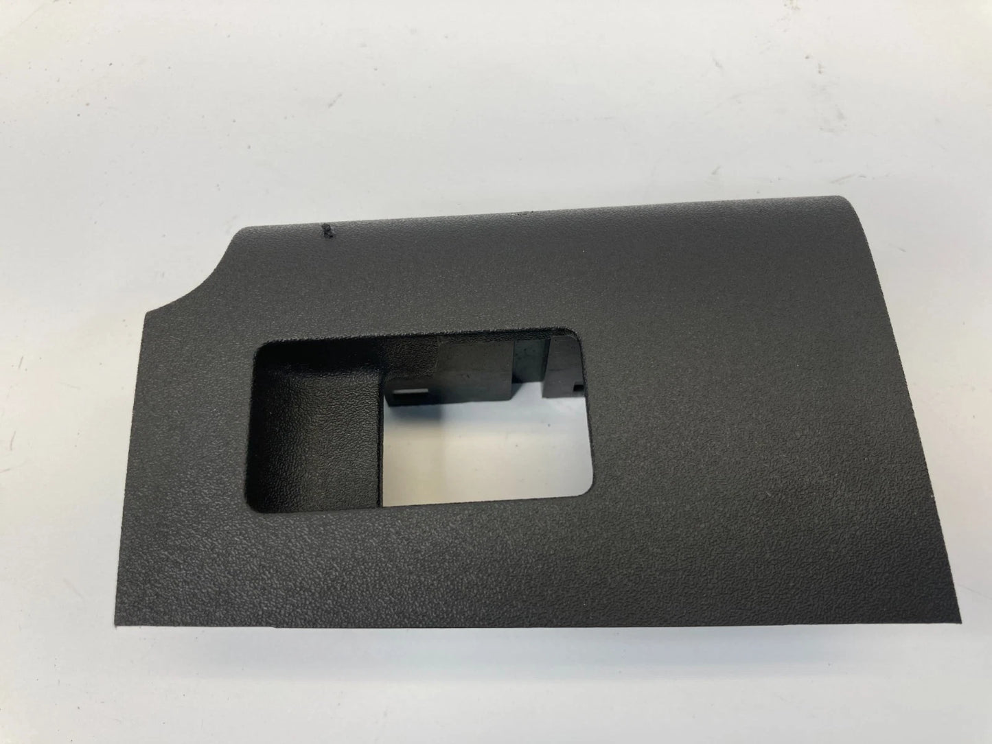 08-11 FORD FOCUS REAR LEFT SIDE DOOR WINDOW SWITCH TRIM BEZEL 8S43-54275A29-ADW