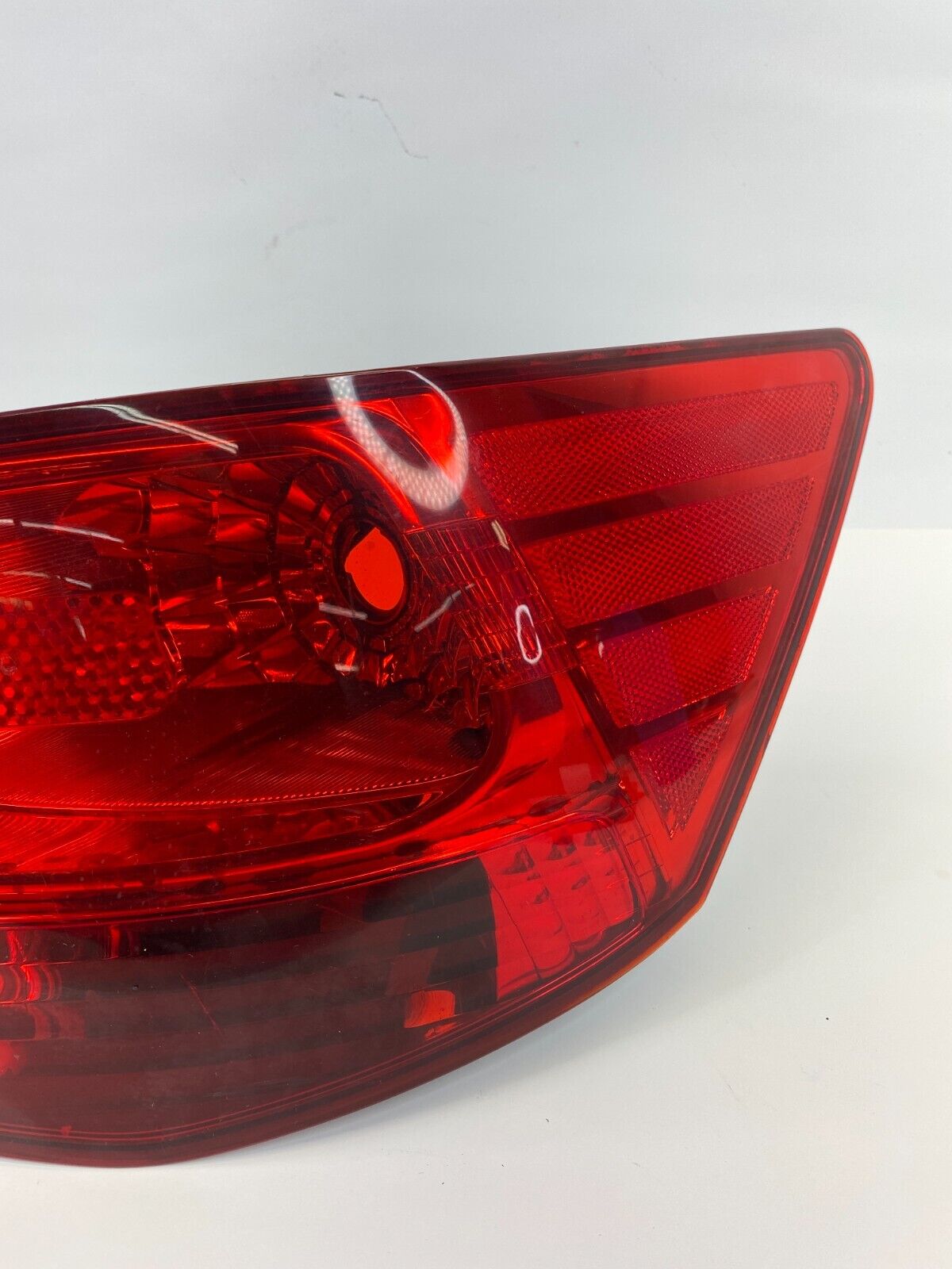 2010-2013 Kia Forte Sedan Rear Right Passenger Tail Light Outer Taillight Lamp